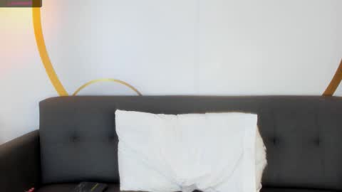 Samantha Beckham online show from 18, 11, 2025