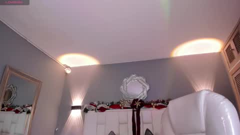  Samanthaa online show from 18, 12, 2025