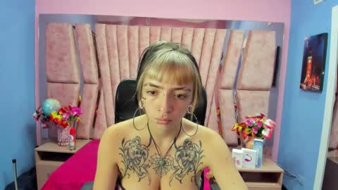 Snapshot of samanthaa_smitth chatting on 26, 9, 2025 Samantha Smitth online show from 26, 9, 2025