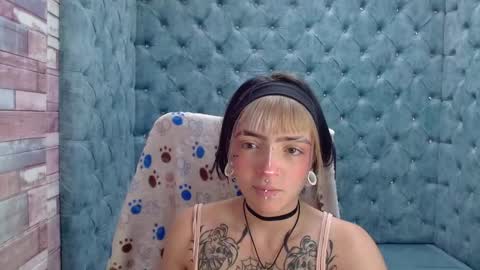 Snapshot of samanthaa_smitth chatting on 10, 10, 2025 Samantha Smitth online show from 10, 10, 2025