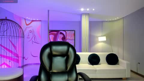 Samantha Klein online show from 11, 11, 2025