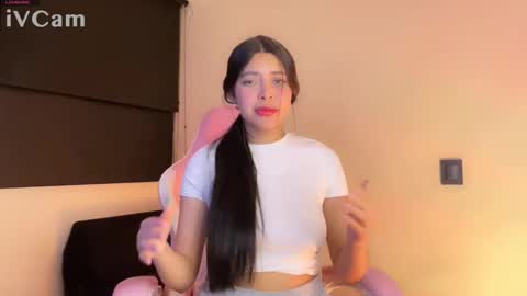 Snapshot of samara_lam chatting on 6, 2, 2025 Sammy  online show from 6, 2, 2025