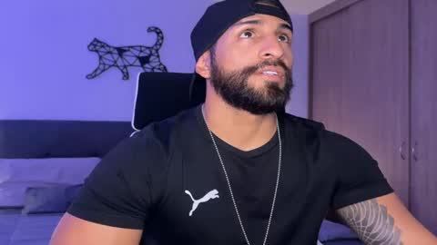 Snapshot of samdornan chatting on 19, 2, 2025 Sam Dornan online show from 19, 2, 2025