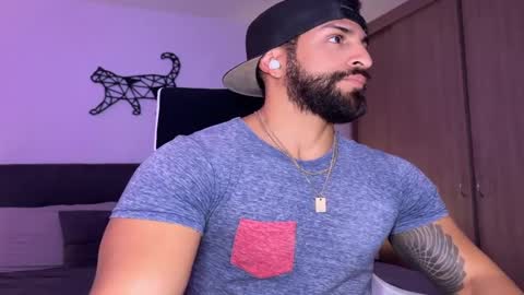 Snapshot of samdornan chatting on 26, 2, 2025 Sam Dornan online show from 26, 2, 2025