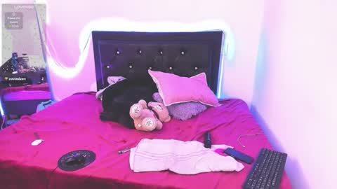 samiacooper25 online show from 25, 11, 2025