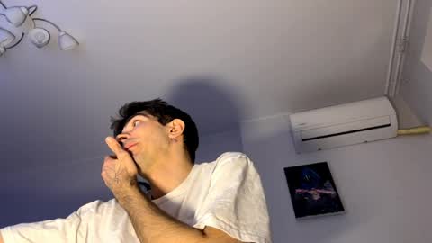 Sam online show from 15, 4, 2026