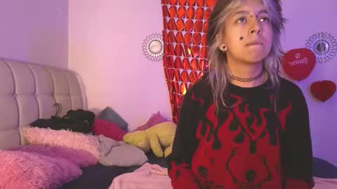 Snapshot of saminthezone chatting on 2, 3, 2026 saminthezone online show from 2, 3, 2026