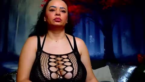 Snapshot of samiraevans chatting on 9, 2, 2026 online show from 9, 2, 2026