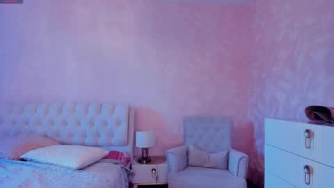 Mozelle online show from 16, 4, 2026