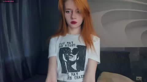 Snapshot of samkelker chatting on 19, 7, 2026 Mozelle online show from 19, 7, 2026