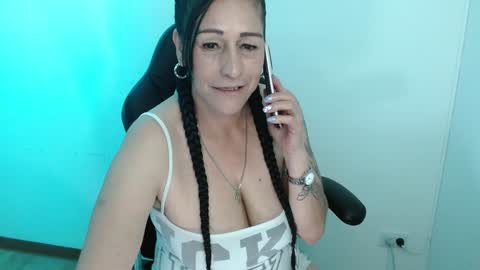 Snapshot of sammantha_sweet chatting on 4, 1, 2025 Samantha online show from 4, 1, 2025