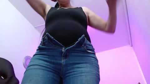 Snapshot of sammantha_sweet chatting on 6, 3, 2025 Samantha online show from 6, 3, 2025