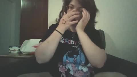 Snapshot of sammy_lyn chatting on 7, 3, 2025 Sam online show from 7, 3, 2025