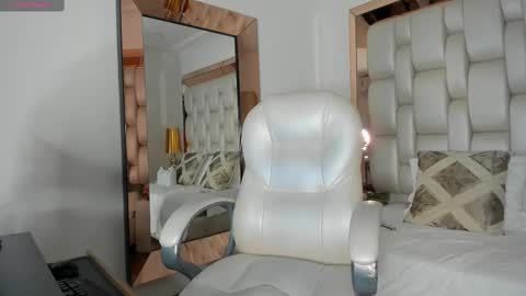 Snapshot of sammy_rios chatting on 14, 11, 2025 Sammy online show from 14, 11, 2025