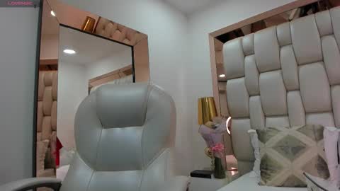 Snapshot of sammy_rios chatting on 19, 11, 2025 Sammy online show from 19, 11, 2025