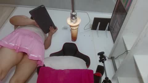 Snapshot of sammyevanss__ chatting on 8, 2, 2025 SAMMY online show from 8, 2, 2025