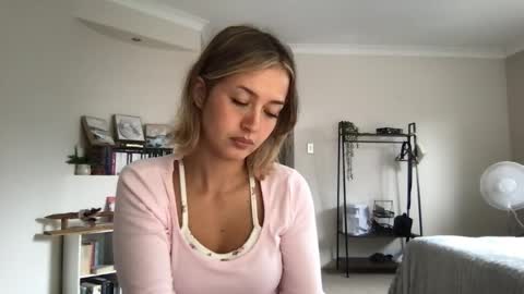 Snapshot of sammyygirlxx chatting on 7, 5, 2026 Sammy online show from 7, 5, 2026