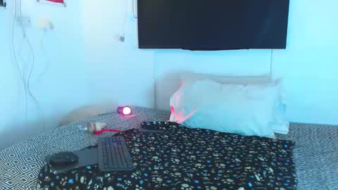 Snapshot of samntha_ferrer28 chatting on 9, 2, 2025 Samantha ferrer online show from 9, 2, 2025