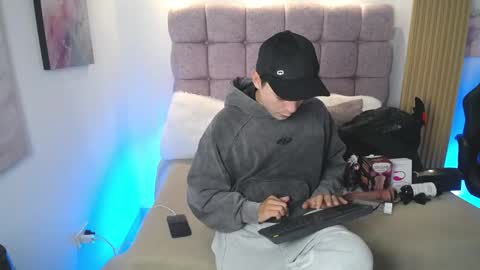 Snapshot of samu_foxxx chatting on 22, 5, 2026 SAMU online show from 22, 5, 2026