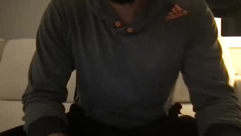 Snapshot of samwise2418 chatting on 3, 11, 2025 Sam W dick strip tease online show from 3, 11, 2025