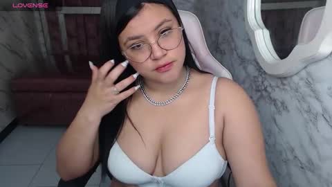 Snapshot of samy_collen_v chatting on 25, 2, 2026 Samy online show from 25, 2, 2026