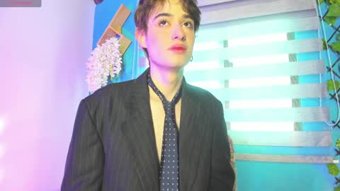    online show from 14, 12, 2024