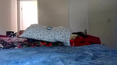 Snapshot of sanchezabsurdo chatting on 3, 10, 2025 sanchezabsurdo online show from 3, 10, 2025