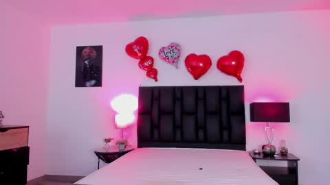 MilaSander online show from 15, 2, 2025