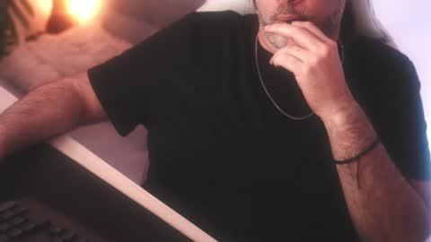 Snapshot of sanders_white chatting on 3, 3, 2025 Sanders online show from 3, 3, 2025