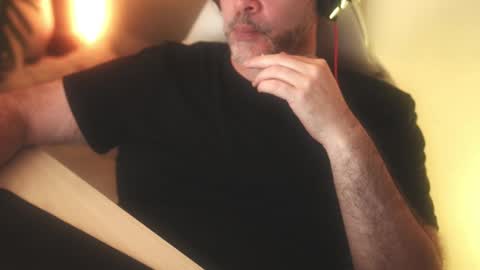 Snapshot of sanders_white chatting on 4, 3, 2025 Sanders online show from 4, 3, 2025