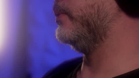 Snapshot of sanders_white chatting on 17, 10, 2025 Sanders online show from 17, 10, 2025