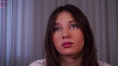 Isabel but you can call me Bella online show from 29, 5, 2026