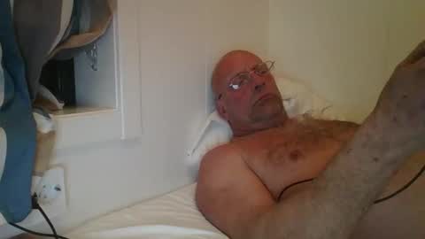 sandnesrune523 online show from 11, 11, 2025