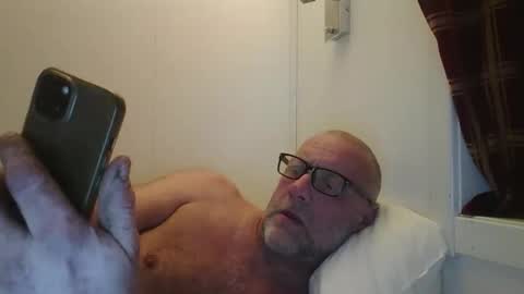 sandnesrune523 online show from 14, 2, 2026