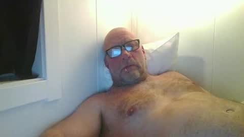 sandnesrune523 online show from 14, 3, 2026