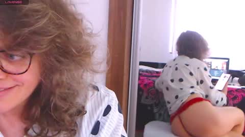 Snapshot of sandra10031989 chatting on 14, 2, 2025 Sandra online show from 14, 2, 2025