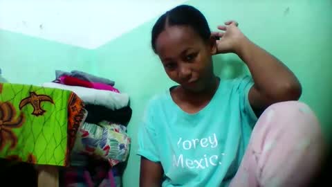 sandra1253099 online show from 7, 11, 2025