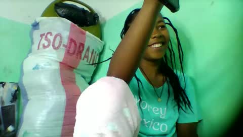 sandra1253099 online show from 12, 3, 2026