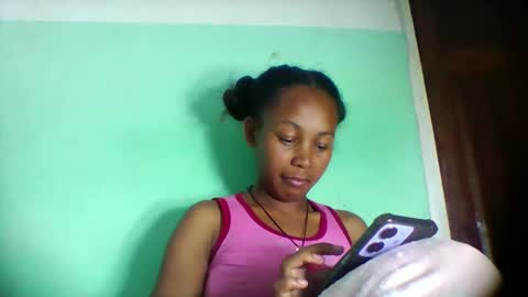 Snapshot of sandra1253099 chatting on 21, 4, 2026 sandra1253099 online show from 21, 4, 2026