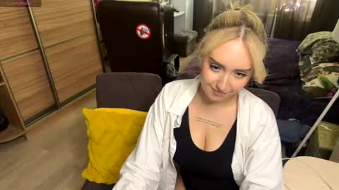 Snapshot of sandra_dimonds chatting on 2, 6, 2026 sandra dimonds online show from 2, 6, 2026
