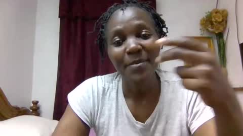Snapshot of sandra_milly chatting on 20, 4, 2026 sandra online show from 20, 4, 2026