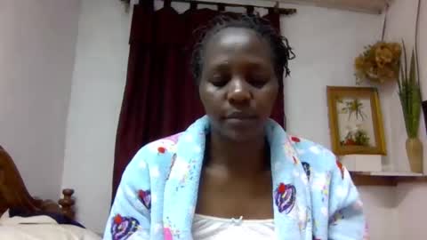 Snapshot of sandra_milly chatting on 29, 4, 2026 sandra online show from 29, 4, 2026