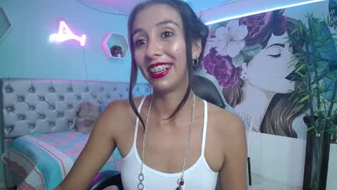 sandra  online show from 5, 4, 2026