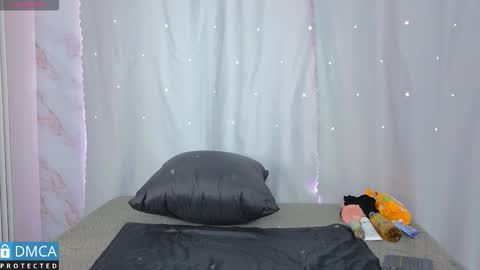 Snapshot of sandra_rey_ chatting on 6, 2, 2026 Sandra Rey online show from 6, 2, 2026