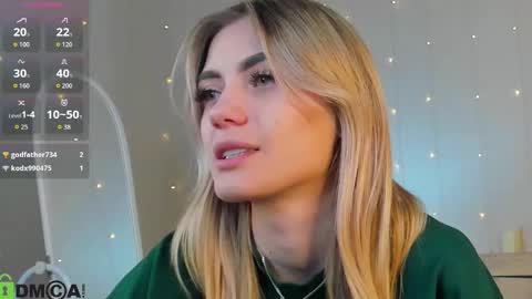 sandraa_anderson online show from 5, 10, 2025