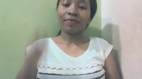 sandy735579 online show from 15, 4, 2026