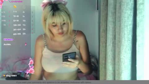 sandy_straw online show from 18, 9, 2025