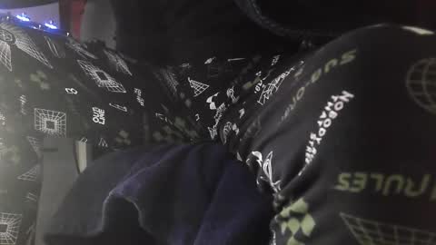 Snapshot of sanek7777 chatting on 17, 11, 2025 sanek7777 online show from 17, 11, 2025