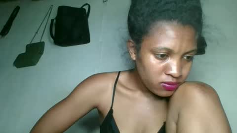 sanelie09 online show from 2, 11, 2025