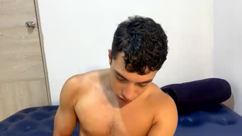 Snapshot of santi36rt chatting on 26, 4, 2026 santi36rt online show from 26, 4, 2026